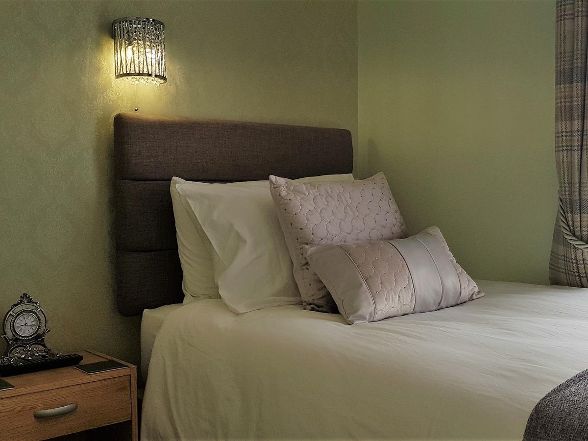 Courtneys Of Gynn Square Bed & Breakfast Blackpool Ruang foto